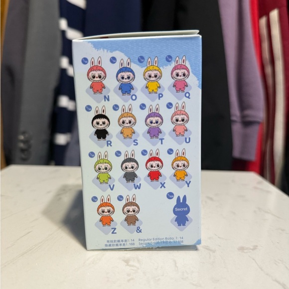 Labubu Letter R pin for love! - Picture 6 of 8